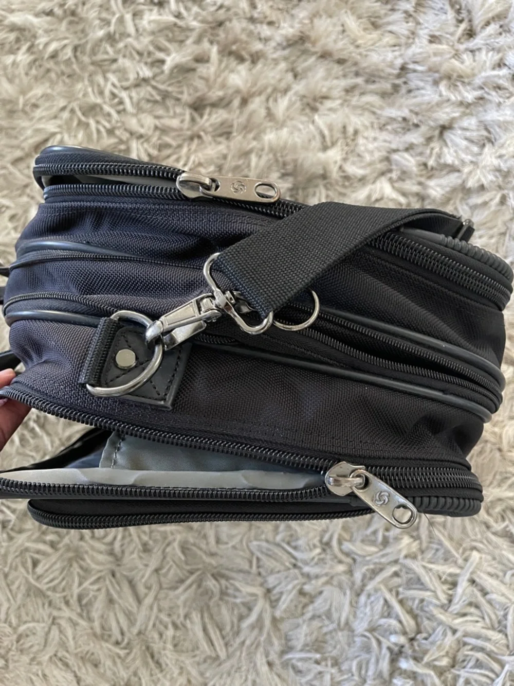 Samsonite Black travel and Laptop Briefcase with Shoulder Strap